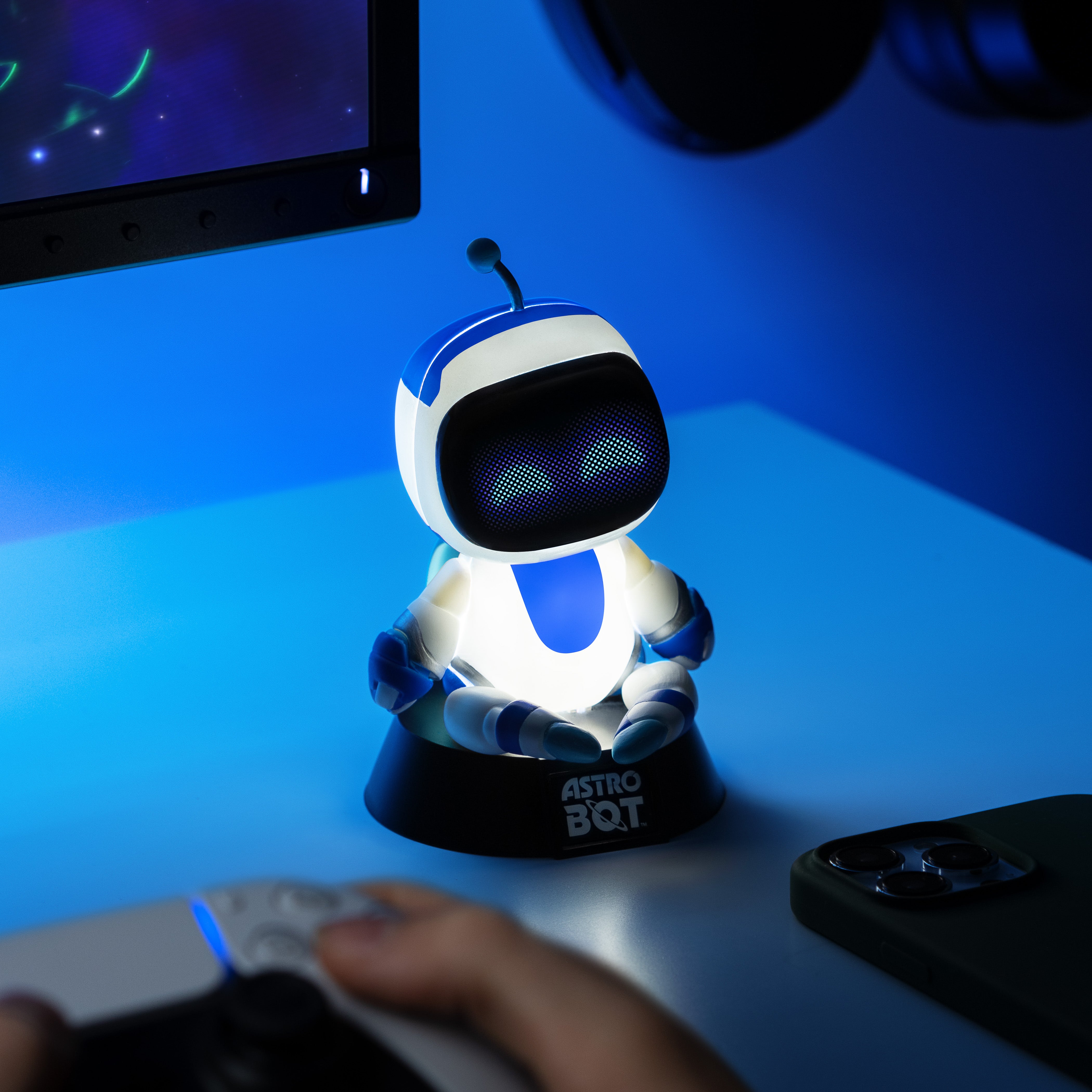 Astro Bot Icon Light