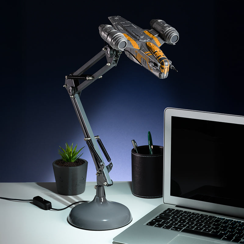 Star Wars Razor Crest Posable Desk Light